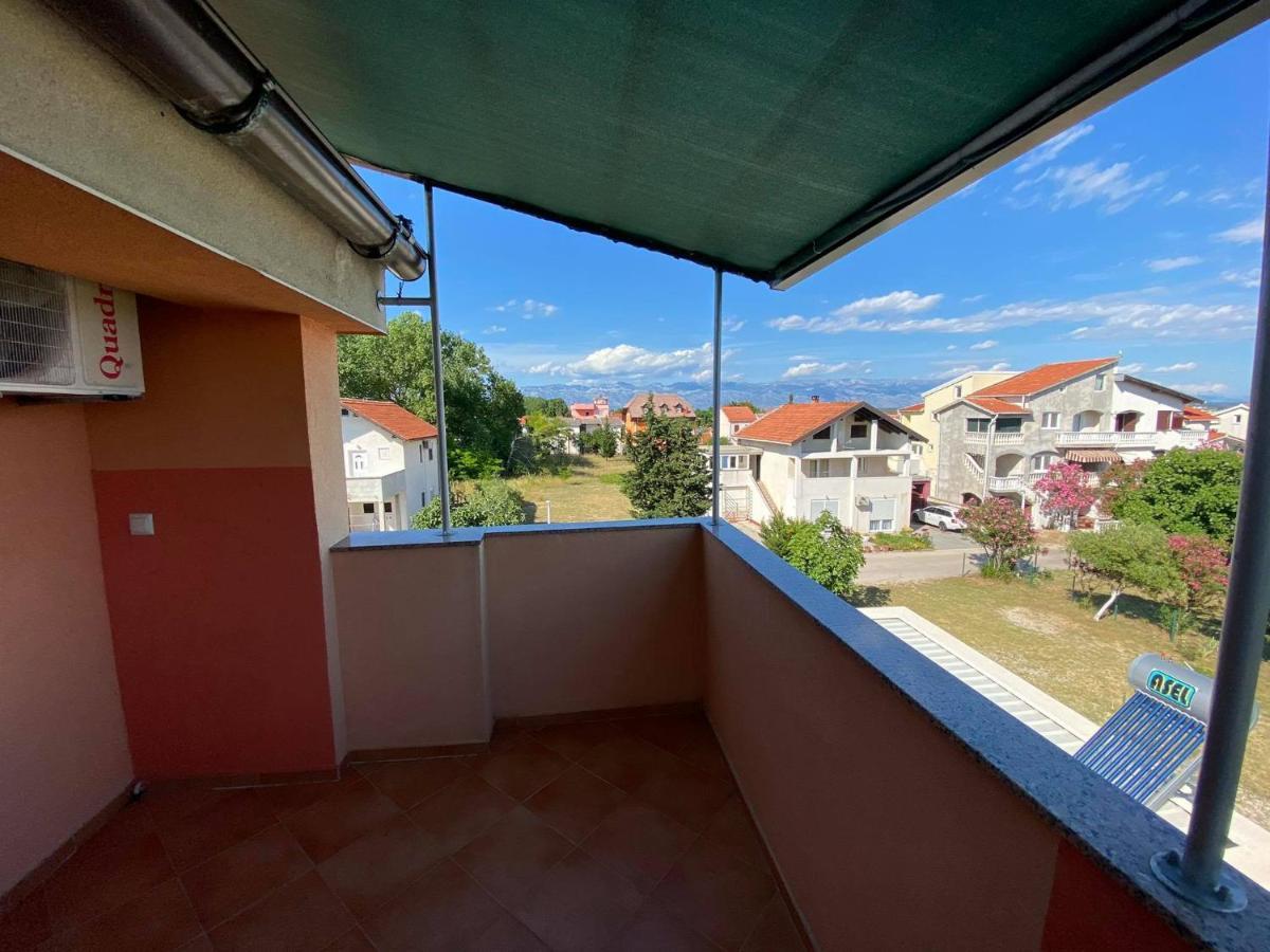 Renic Apartments Nin Esterno foto