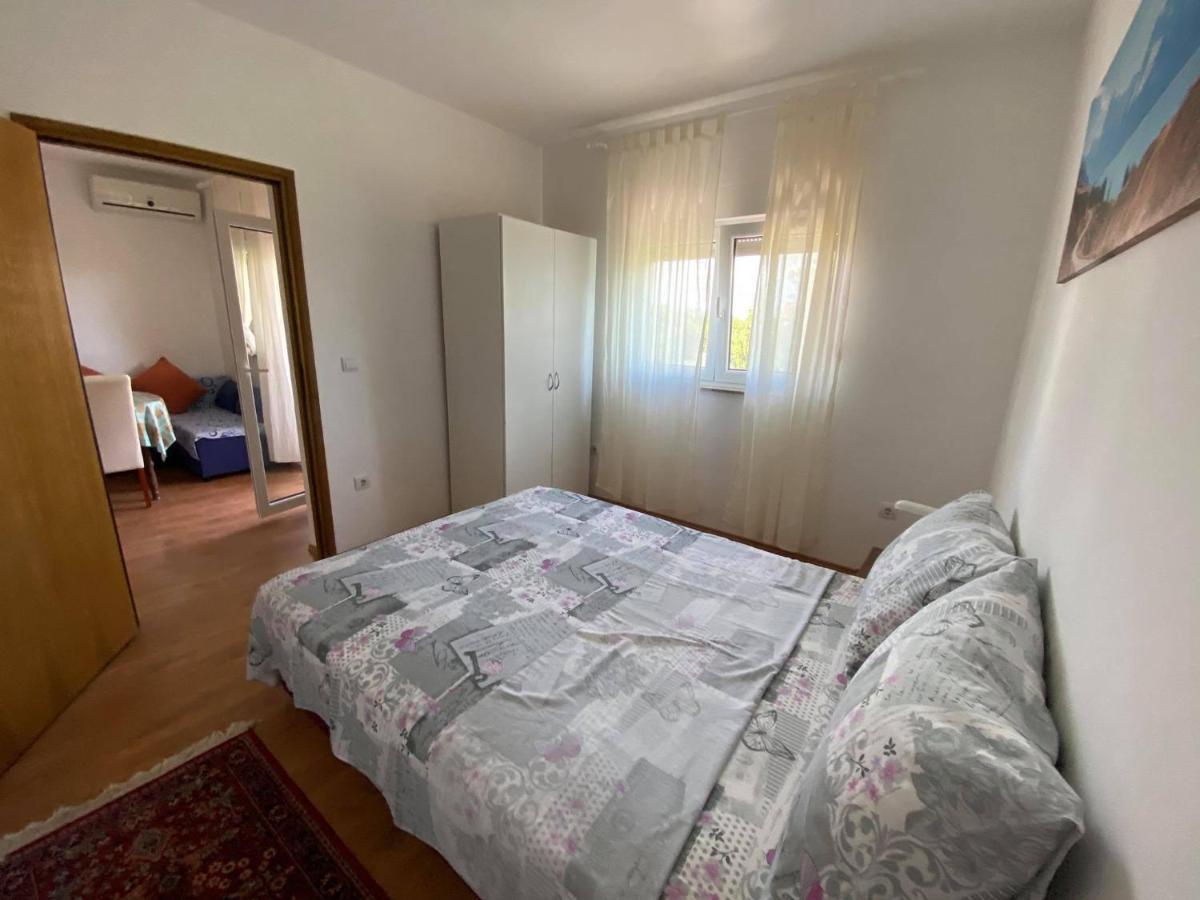 Renic Apartments Nin Esterno foto